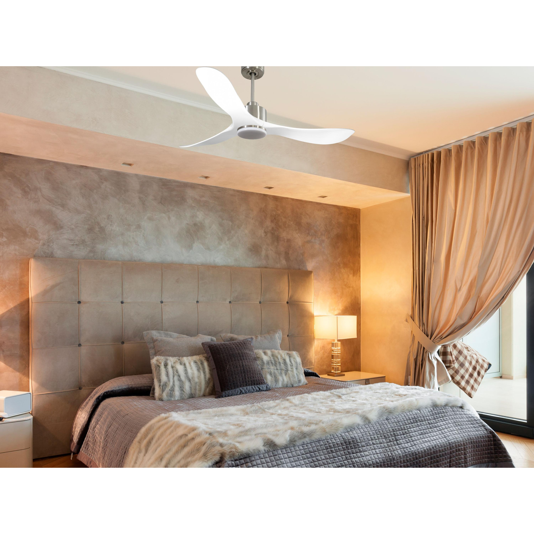 Ventilateur de plafond Réversible  Thermostat Dimmable Wifi Moteur à courant continu Toits en pente Télécommande Lumière à trois tons Hypersilence Mémoire