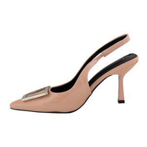 Decolletè slingback verniciate con dettaglio in metallo