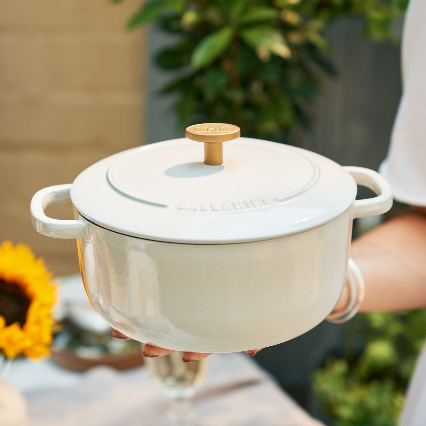 Cocotte en fonte, Rond(e), Blanc ivoire, 28cm