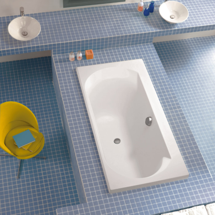 Pack baignoire Elise + tablier en angle + mitigeur bain douche mural Aimé chromé + vidage