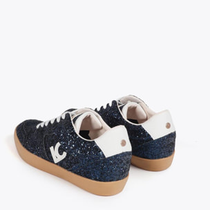 Scarpe da Ginnastica con Zeppa Interna e Dettagli in Pelle