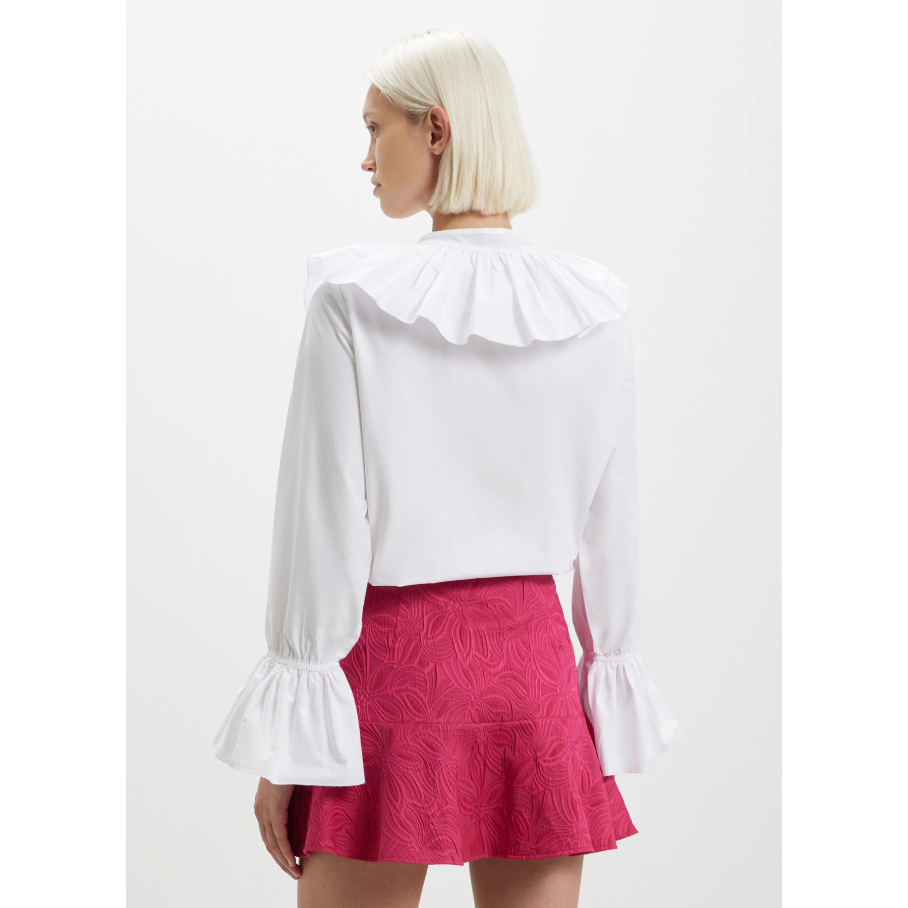 Blusa con frill