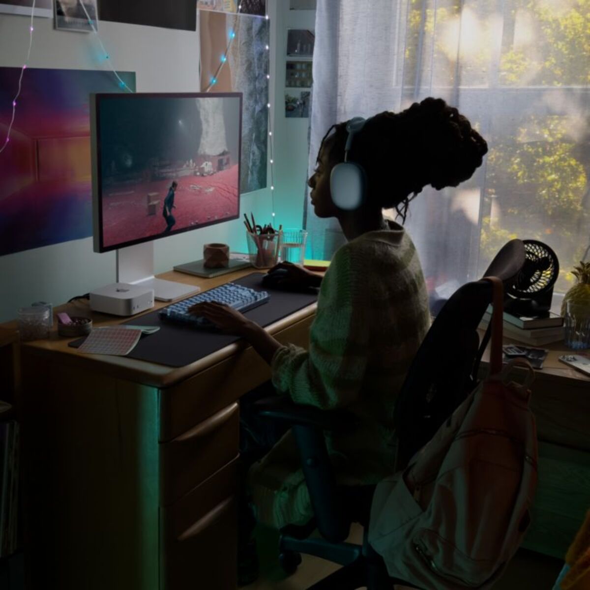 Ordinateur Apple MAC MINI Puce M4 CPU 10 / GPU 10 coeurs Mémoire RAM 16Go Stockage 256Go SSD Argent