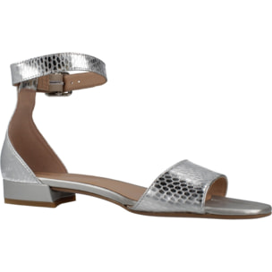 Sandalias Mujer de la marca GEOX  modelo D NEW ERAKLIA 15 PLATA