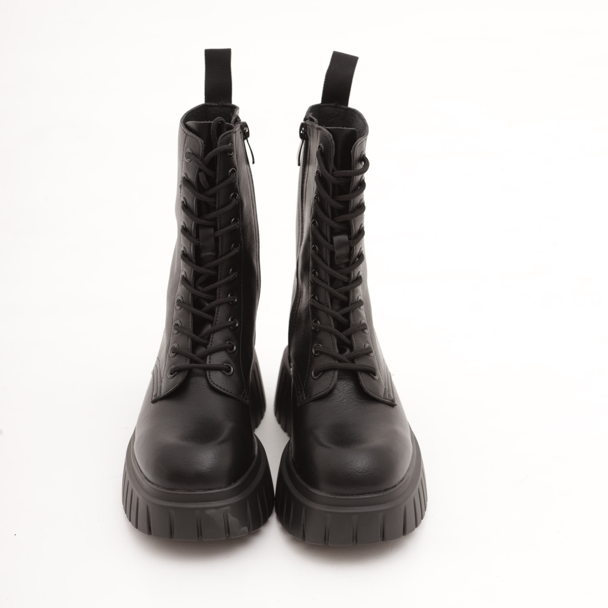 ANFIBIO 10 BUCHI PLATFORM NERO