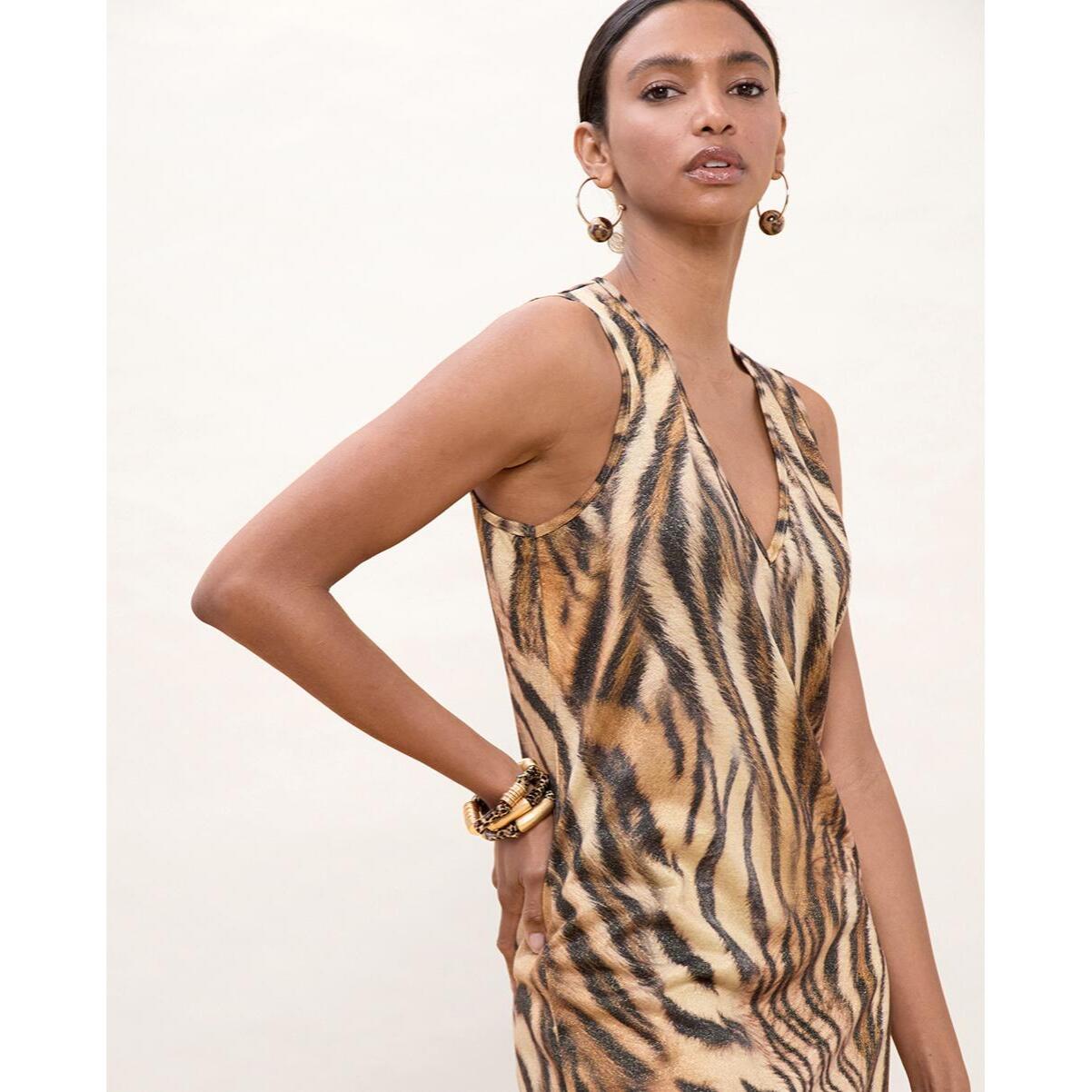 Abito con stampa circolare