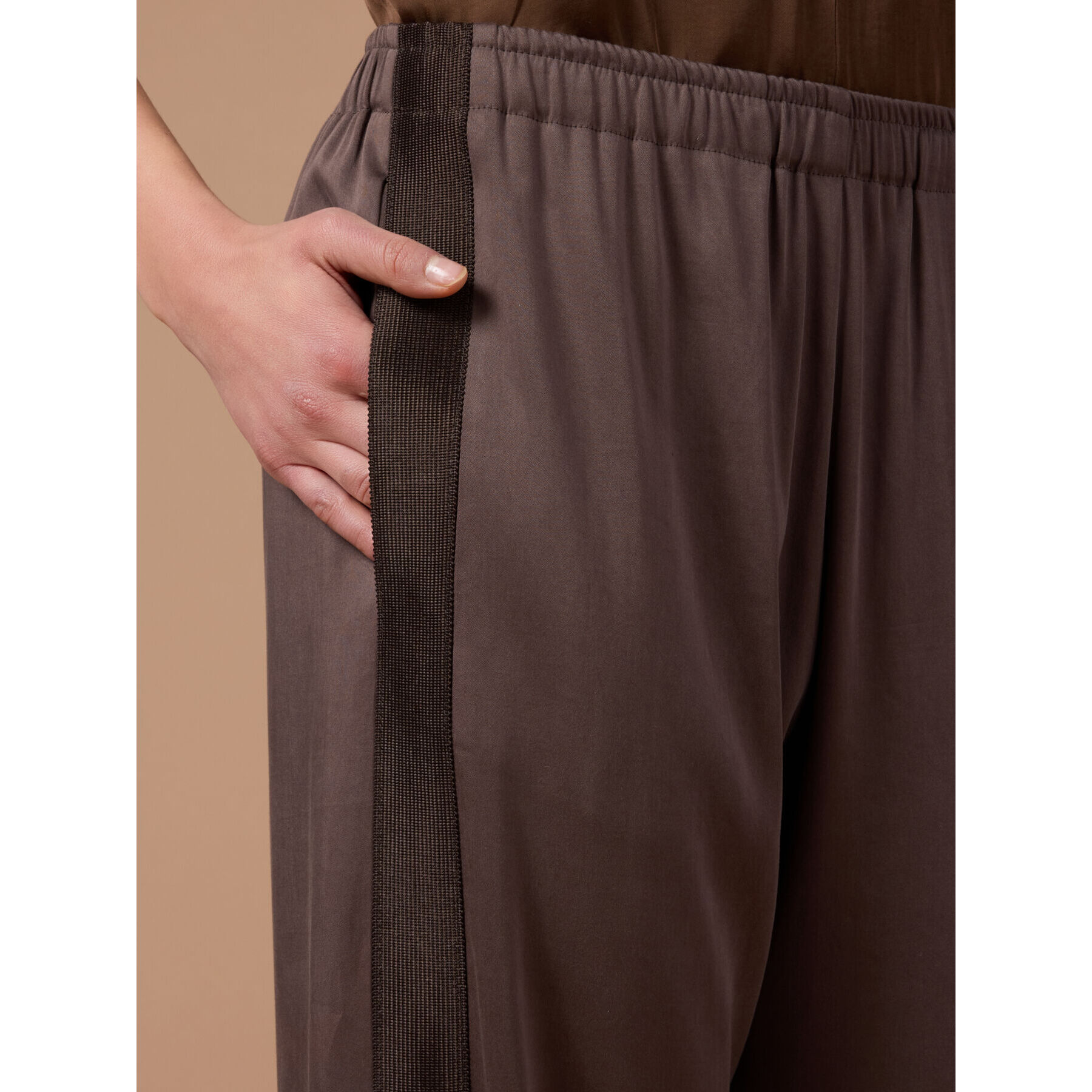 Oltre - Pantalones palazzo de tejido fluido - Marrón