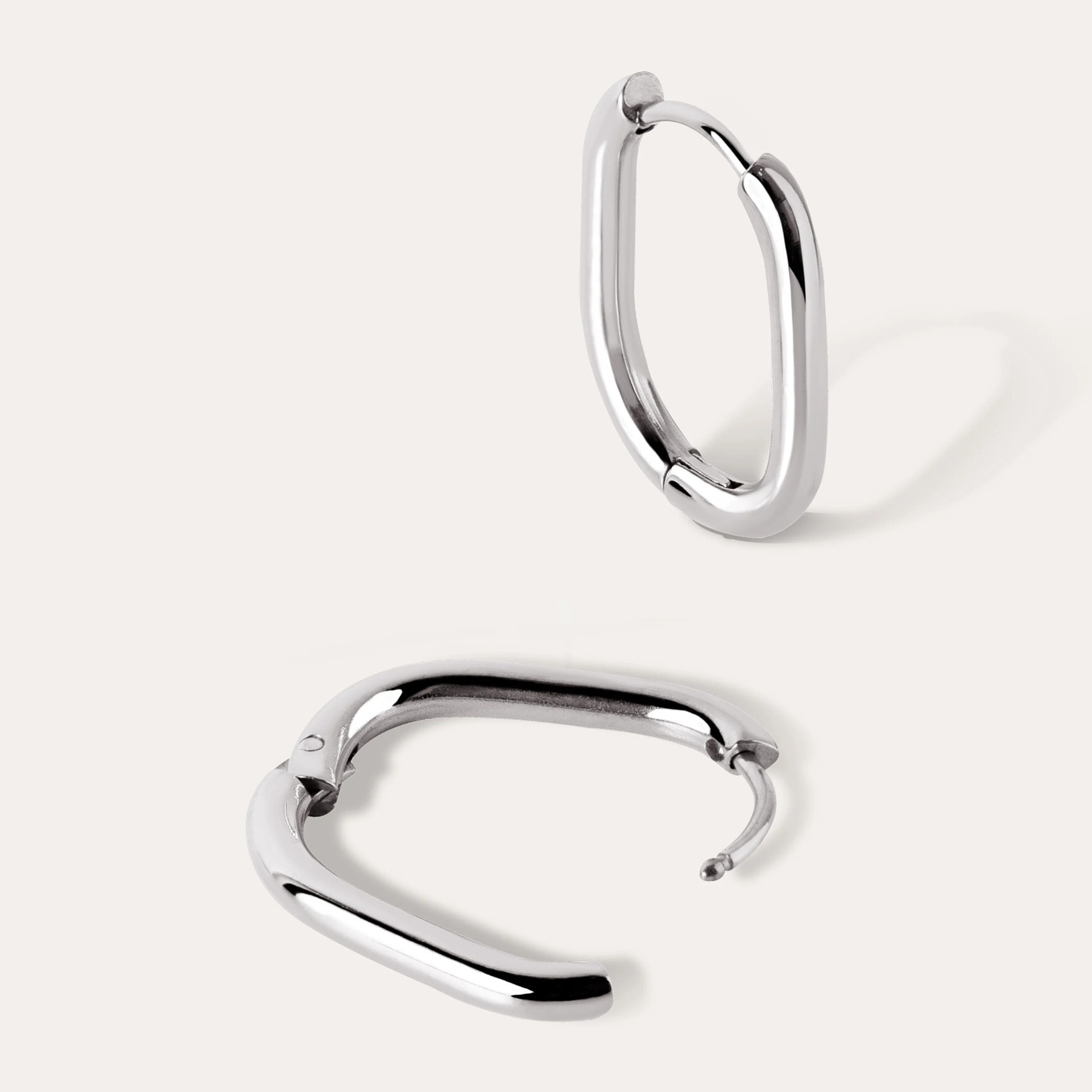 Orecchino Bossa in Acciaio