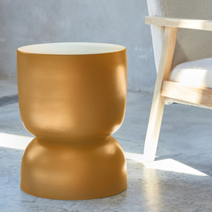 Table d'appoint. bout de canapé. table de chevet en métal. moutarde. Madi. Ø32 x H 42cm