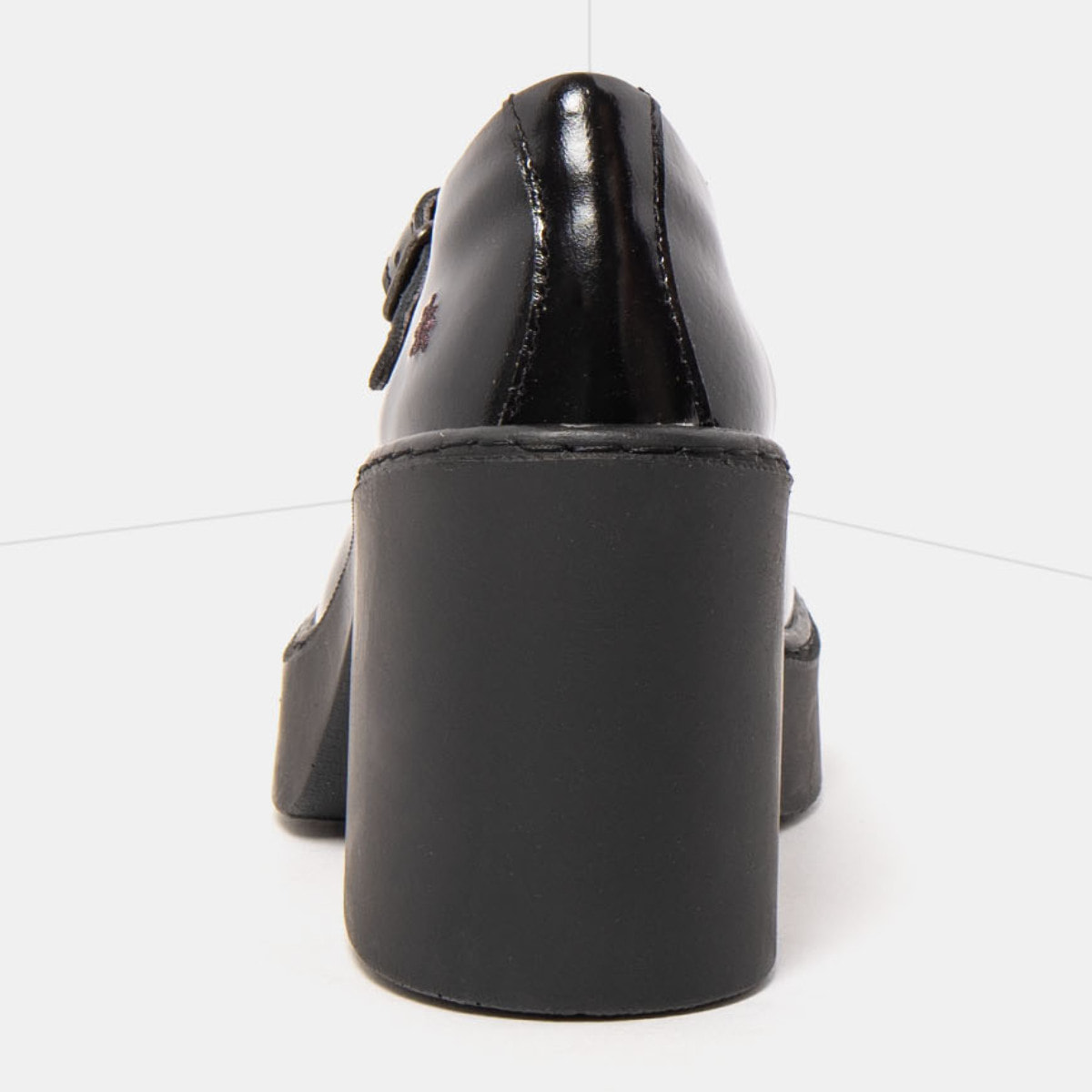 Zapatos 1984 NAPPA SHINNY BLACK/BERNA color Black