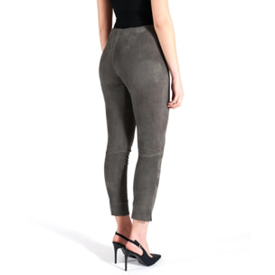 Leggings in pelle scamosciata elasticizzata colore grigio