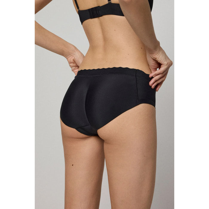 Mutandine imbottite push-up color carne