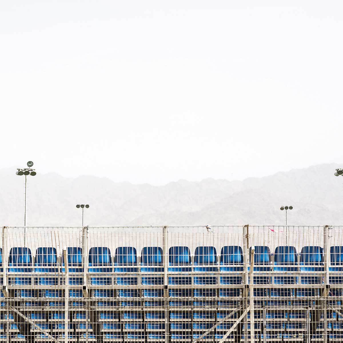 Affiche photo stade de foot. scenes from eilat 2018 Affiche sous cadre bois