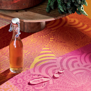 Nappe enduite jacquard Mille rainures flamboyant