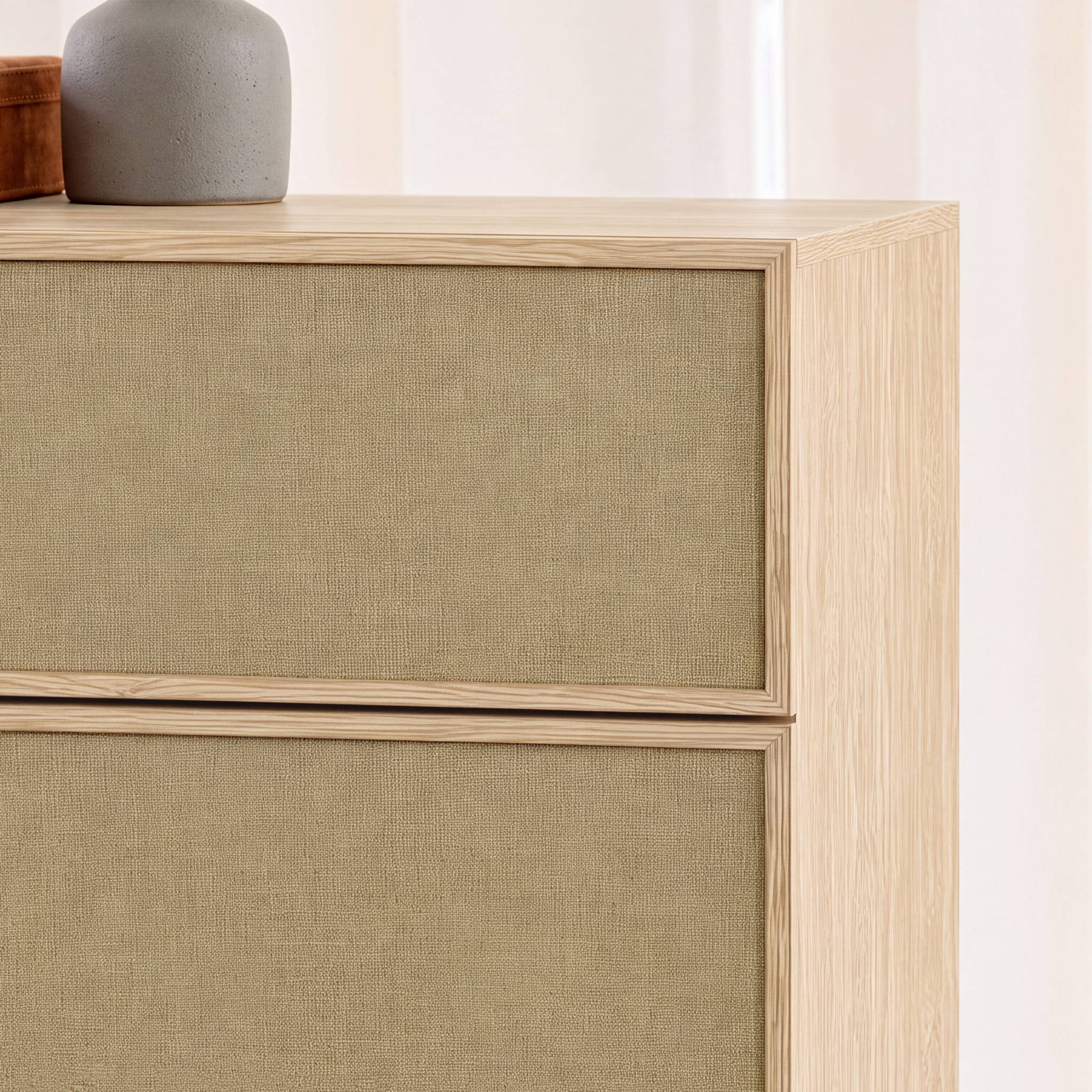 Chiffonnier décor bois et tissu 4 tiroirs KUBA