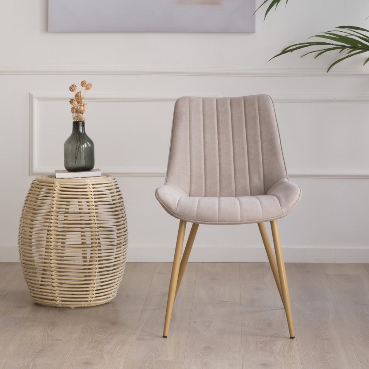 Chaise rembourrée Roma -tapissé-couleur beige 55 x 85 x 61 cm