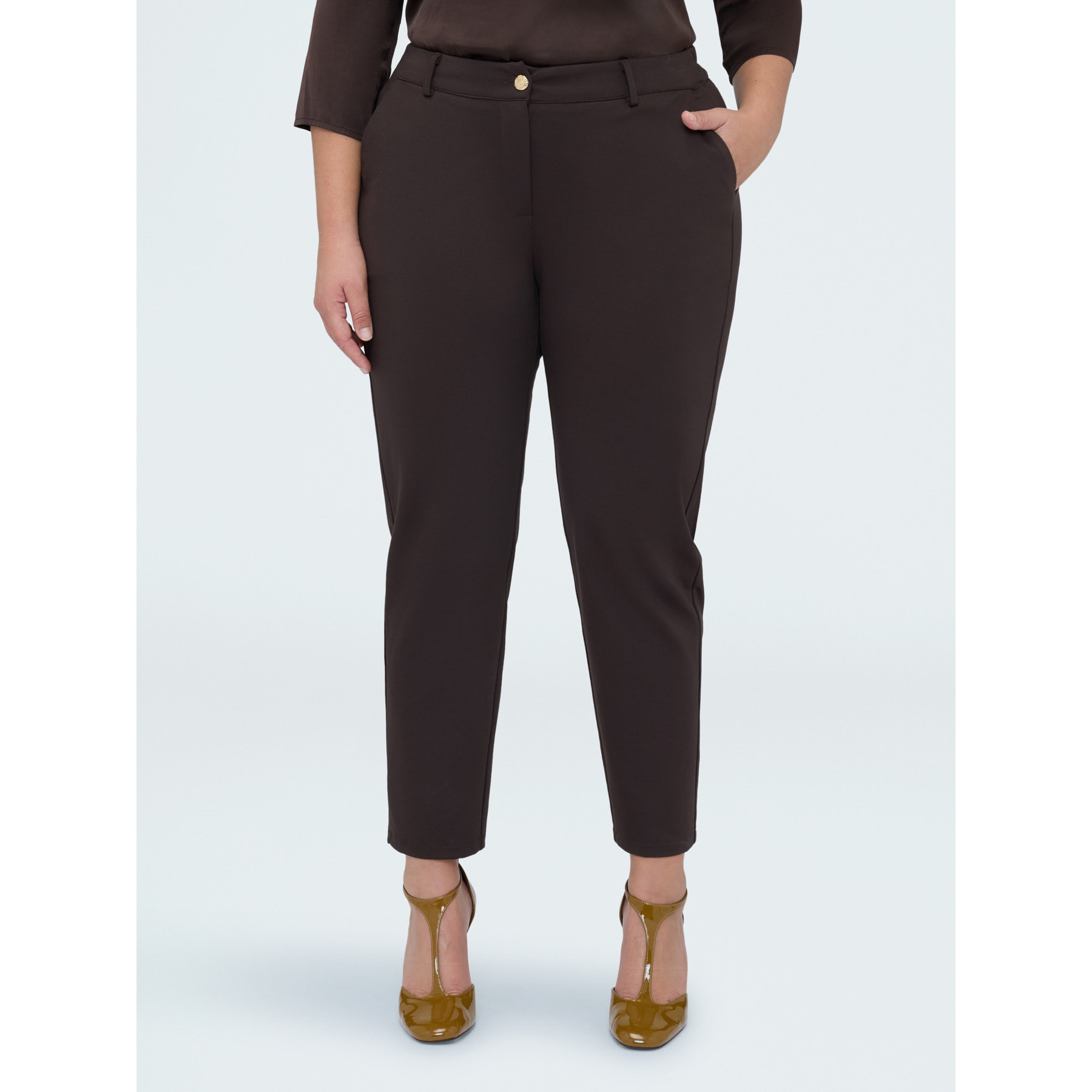 Fiorella Rubino - Pantalones Carrot Fit en Punto Milano - Marrón