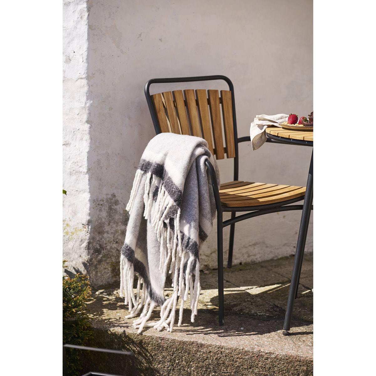 Plaid Carmel in misto lana grigio e bianco con frange 130x170 cm