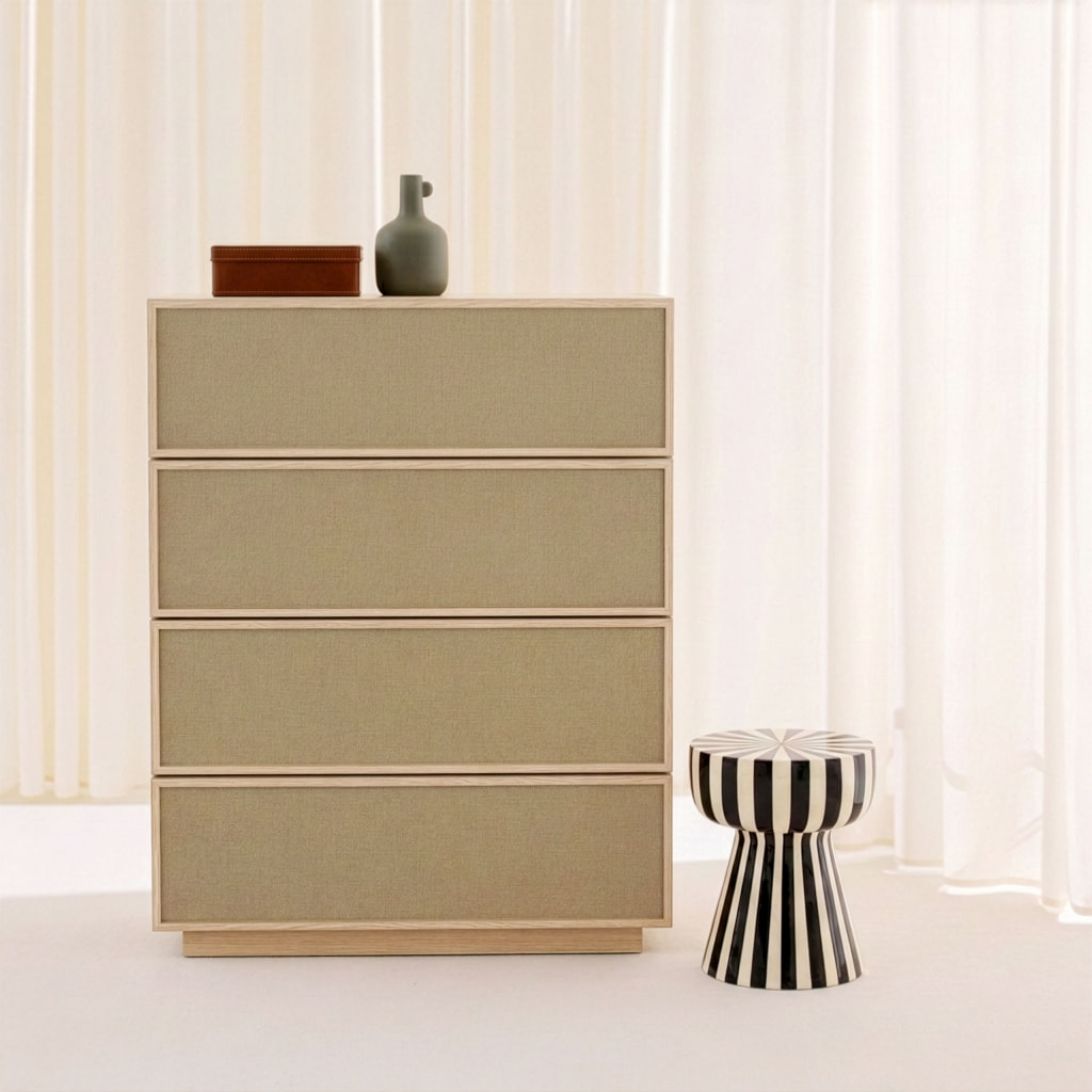 Commode de rangement décor bois et tissu 4 tiroirs KUBA