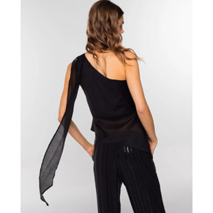 Top de mujer asimétrico con pañuelo en el escote