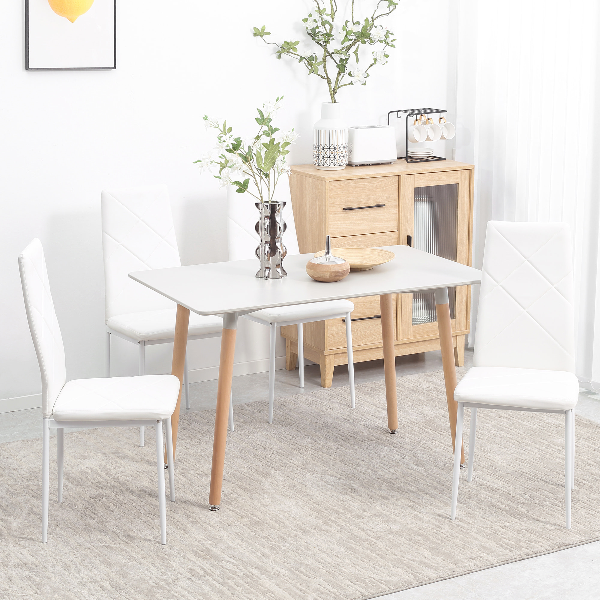 Lot de 4 chaises de salle à manger style Chesterfield acier synthétique blanc