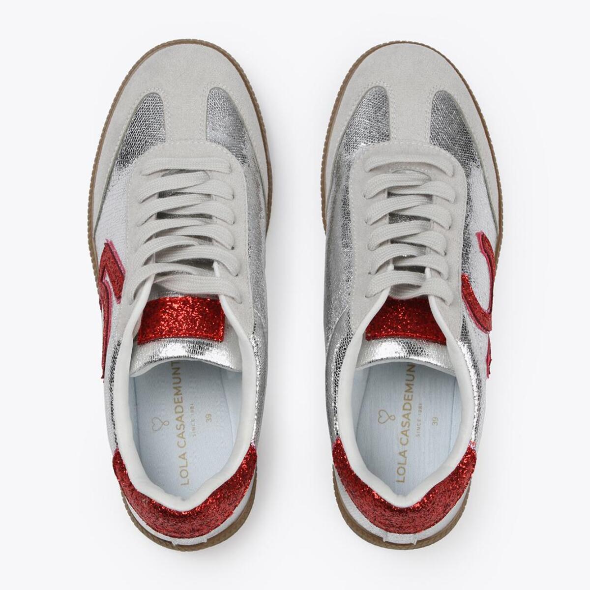 Sneakers metallizzate e LC glitter