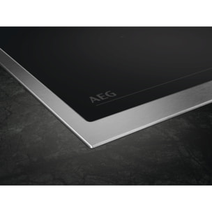 AEG Placa vitrocerámica Serie 3000 Radiant de 60 cm TN64RA06XB