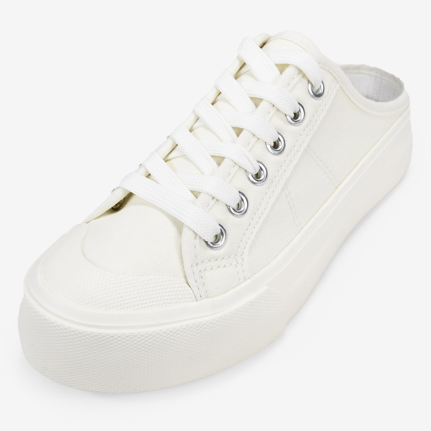 Zapatillas destalonadas beige con cordones