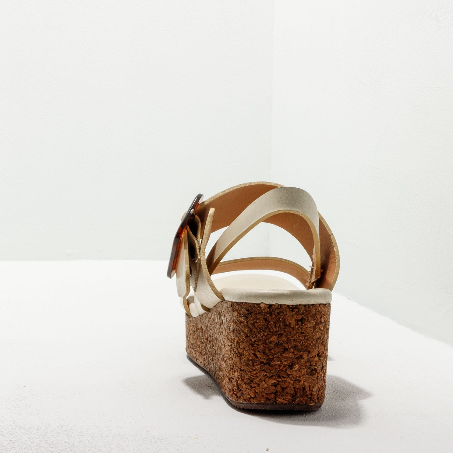 Sandalias S3223 RESTORED SKIN CREAM /ARROBA color Cream