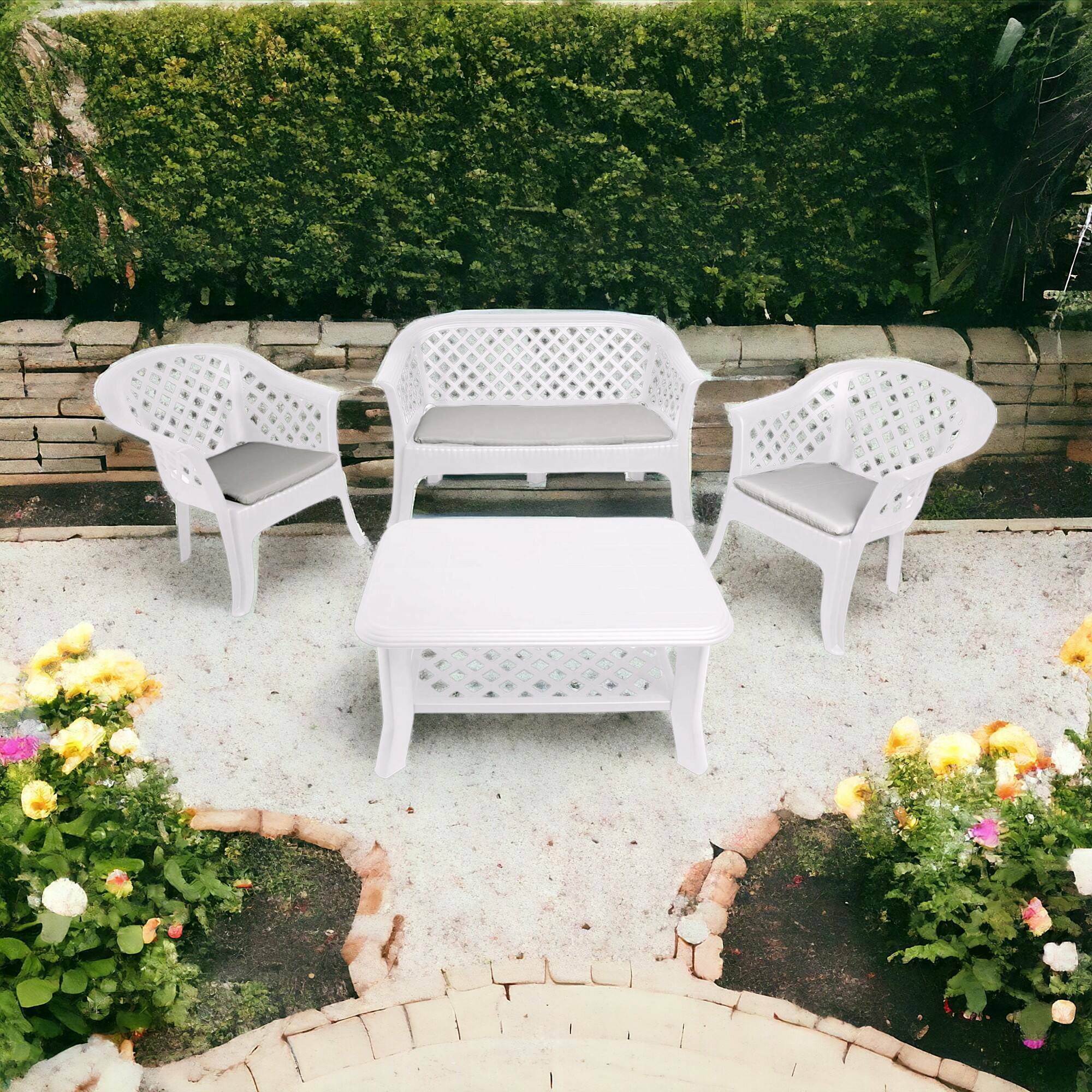 Set salotto da esterno Adone, Composizione da giardino con 2 poltrone, 1 panchina ed 1 tavolino, Salottino indoor ed outdoor, 100% Made in Italy, Bianco