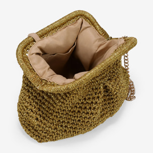 Bolso clutch dorado de rafia con cadena