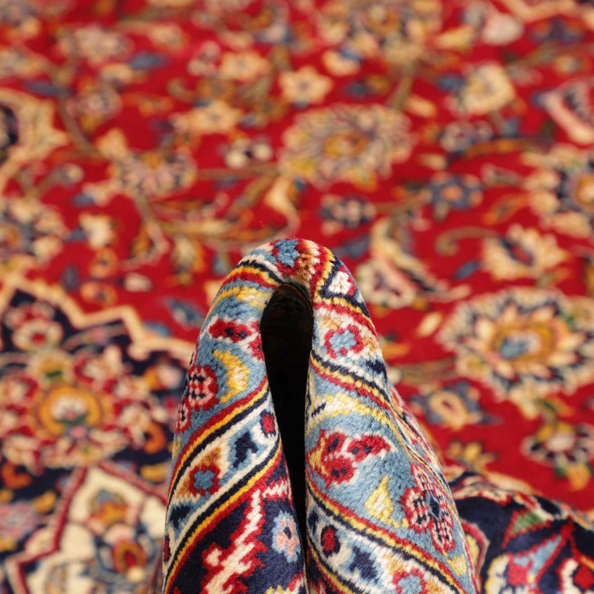 Tapis d'orient au motif oriental, noué main en laine, ARENI