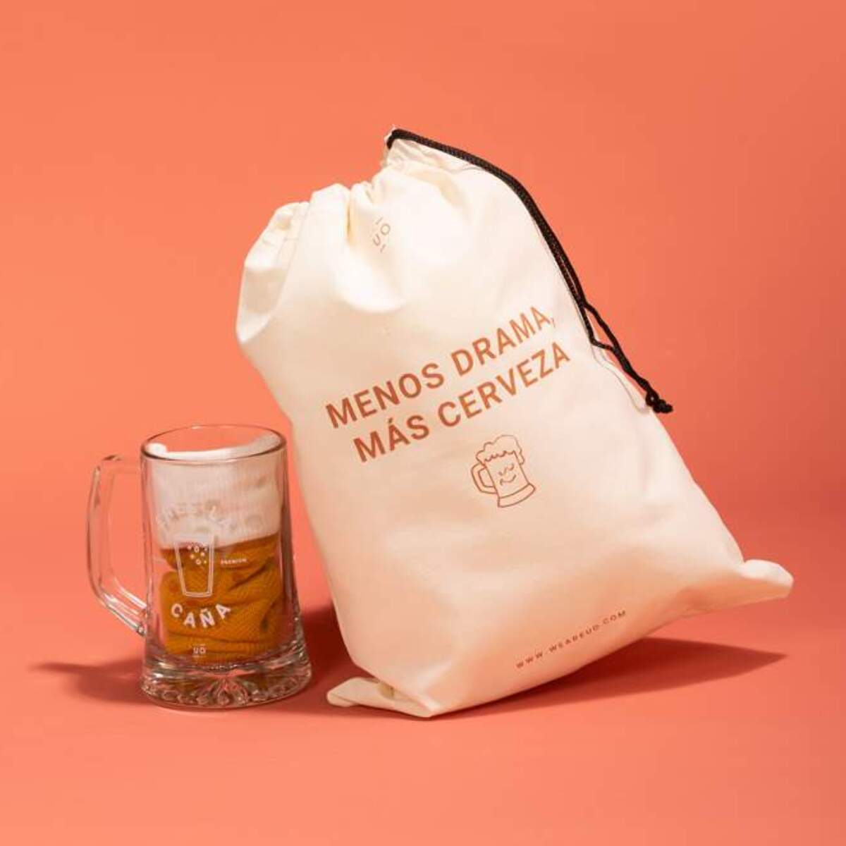 Bolsa tela regalo "Menos dramas más cerveza"