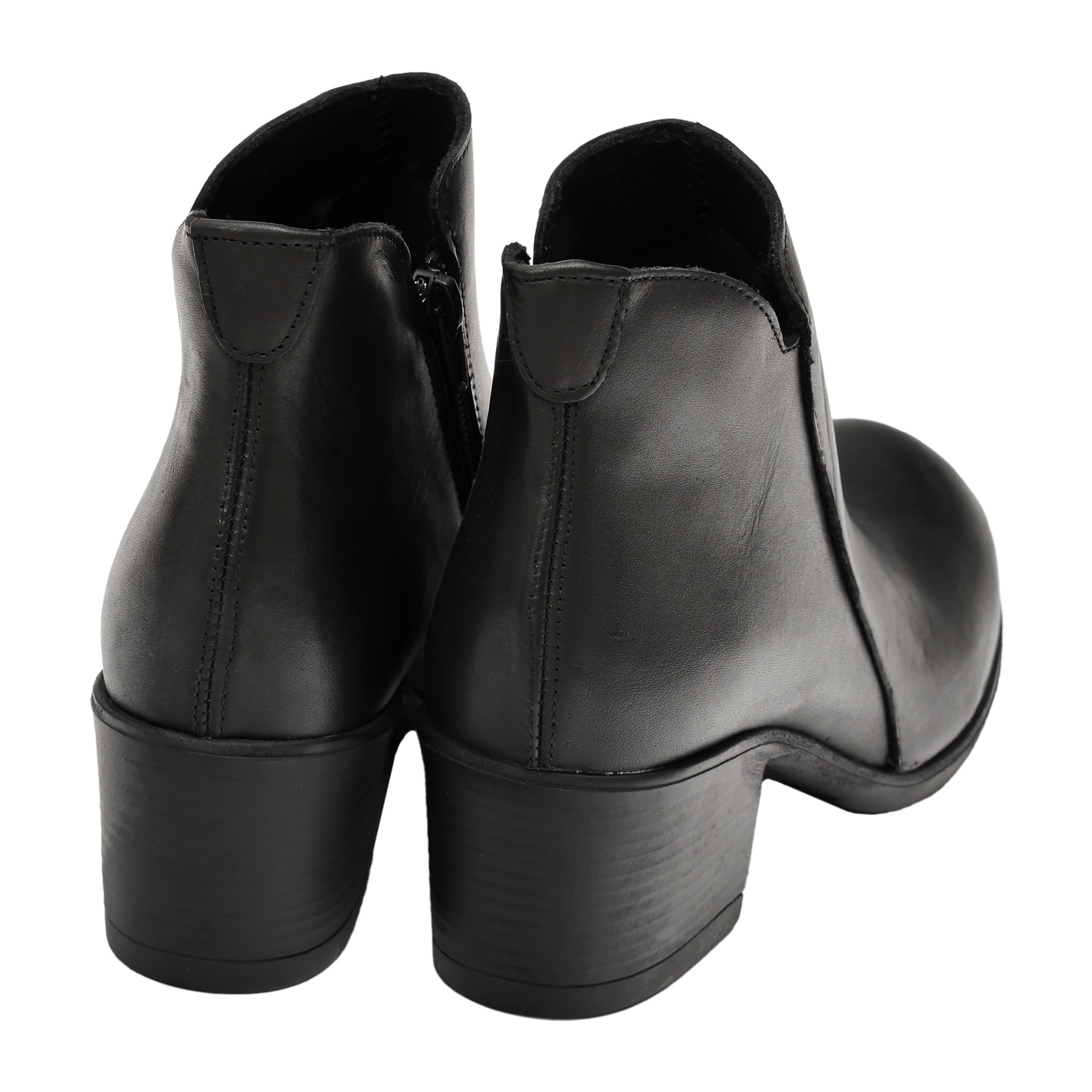 Tronchetto in vera pelle con tacco comodo