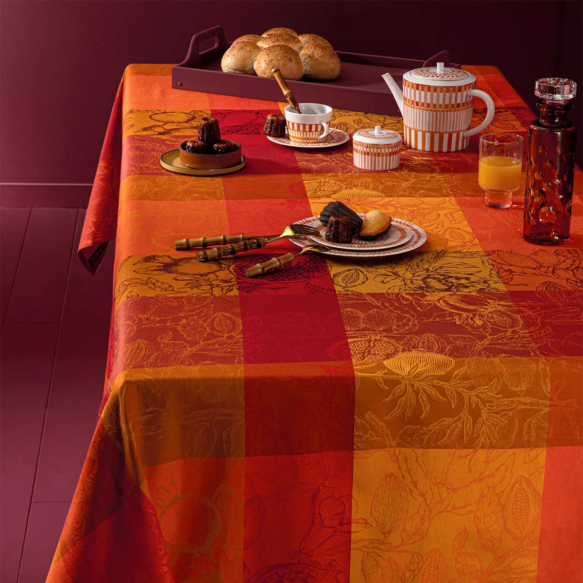 Nappe pur coton motif jacquard rouge orange Mille senteurs epices