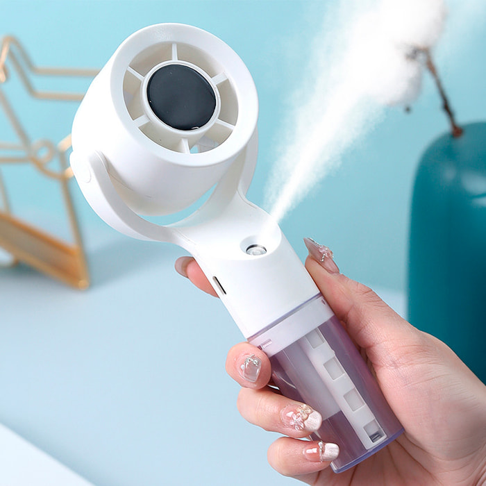 Ventilador portátil FY099 con 3 velocidades, nebulizador y batería recargable de 500 mAh.