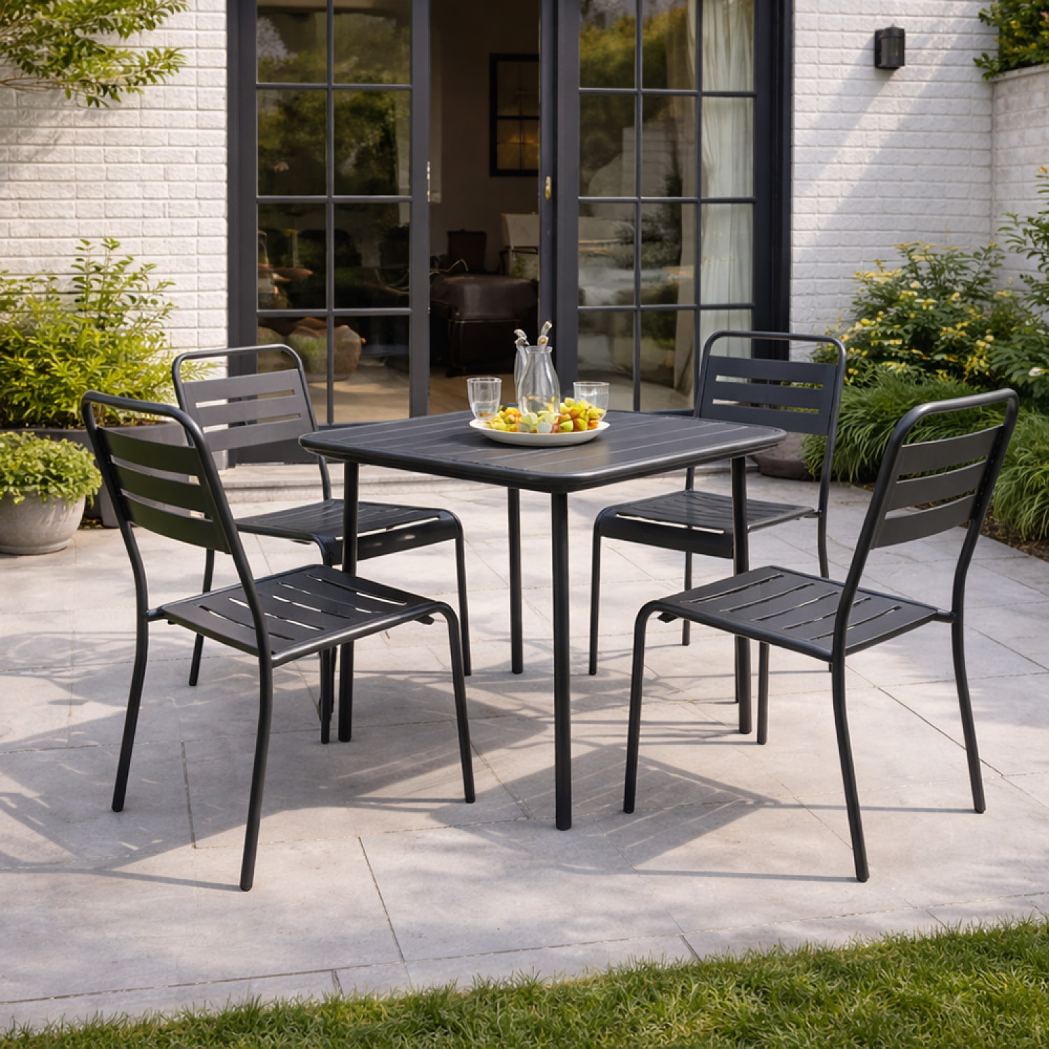 EVORA Ensemble table de jardin carrée et 4 chaises