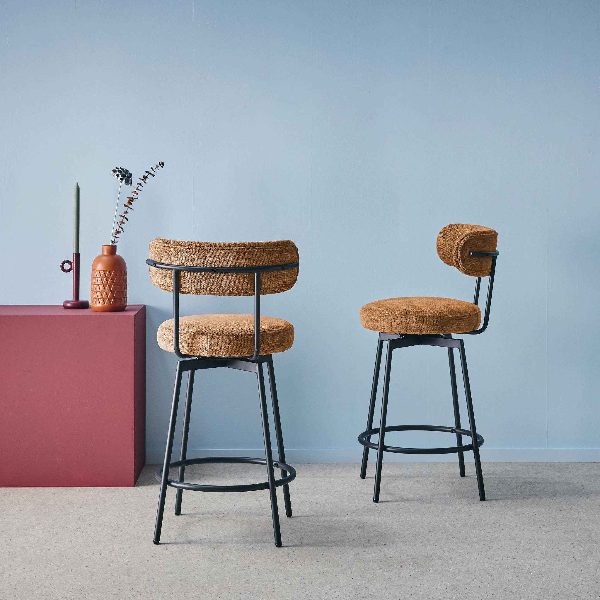 Tabouret de bar assise rotative métal et tissu 66cm (lot de 2) IRIS