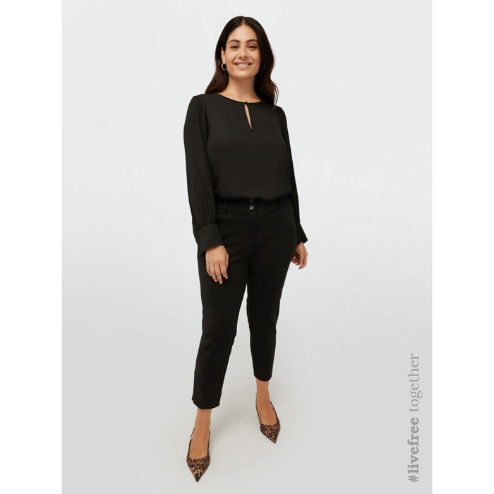 Fiorella Rubino - Blusa con mangas plisadas - Negro