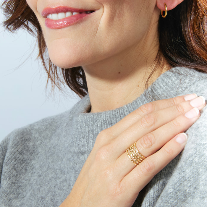 Anillo acabado en oro amarillo de 18K