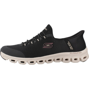 Sneakers De  Mujer Slip-ins Glide Step Vibey Negro