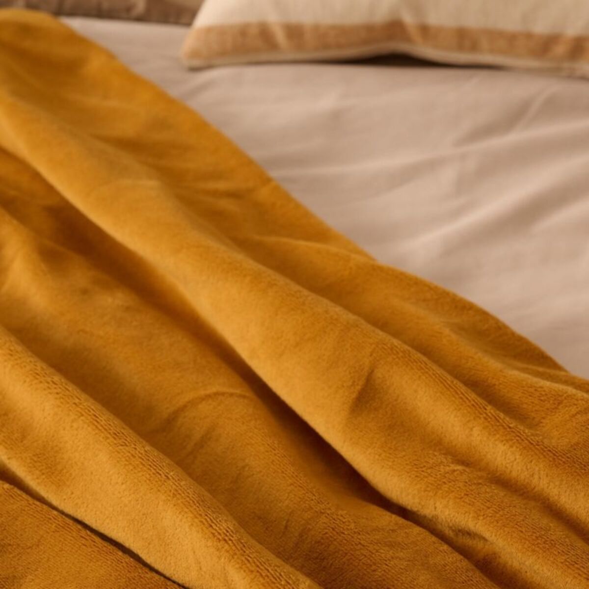 Couverture chauffante DREAMLAND SNUGGLE UP MOUTARDE 6T 160X120