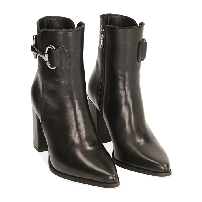 Ankle boots neri in pelle, tacco 9 cm