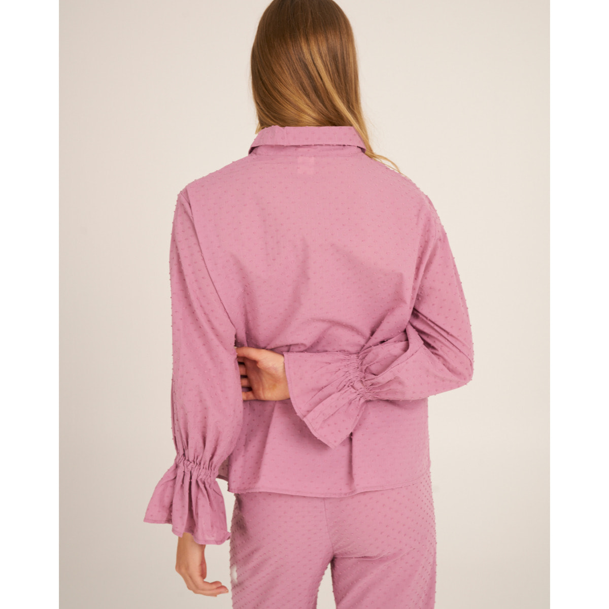 Camiseta de pijama de mujer con volante en los puños