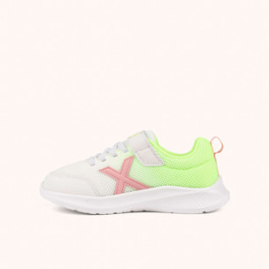 Zapatilla Deportiva Infantil Blanca y Verde Flúor MUNICH MINI LETA 07