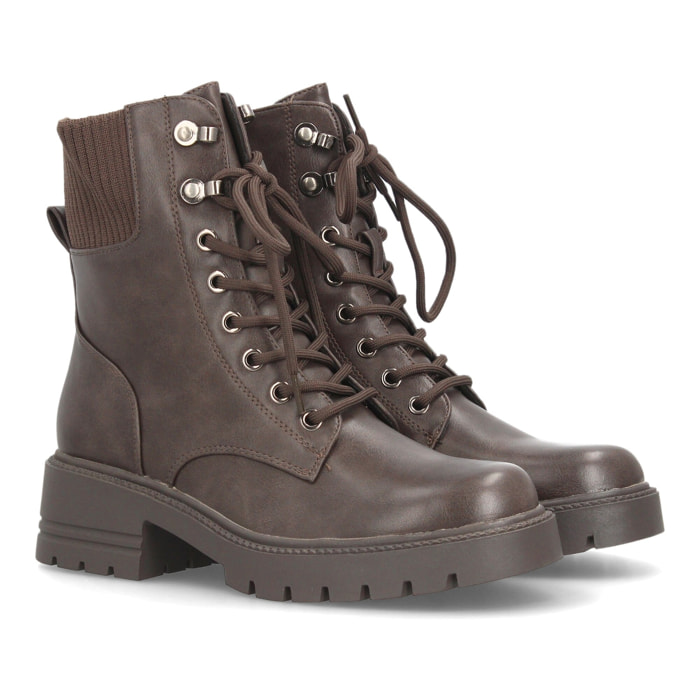 Botines militares con cordones y plataforma para mujer