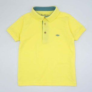 POLO AMARILLO CON BORDADO PEZ VERDE