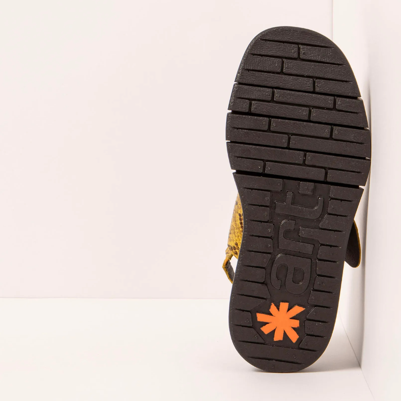 Sandalias 1857 MULTI LIMON/ MALAGA color Limon