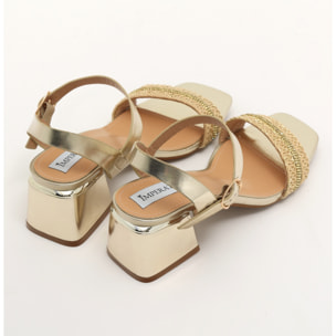 Sandali in simil pelle con tacco comodo quadrato ed applicazione strass