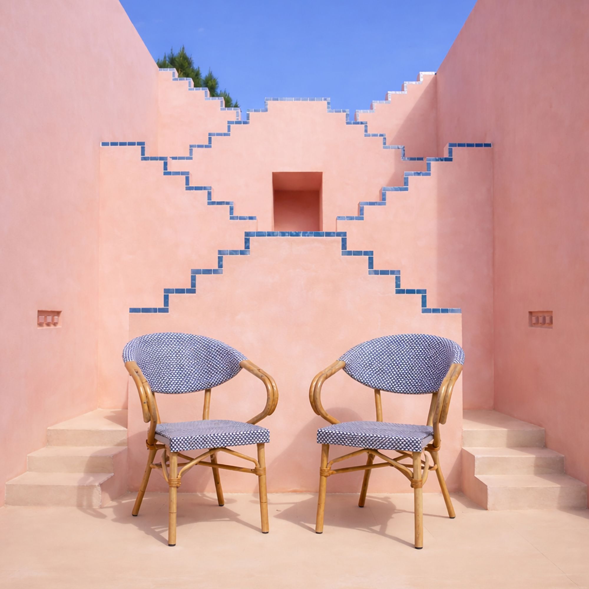 Lot de 2 fauteuils de table extérieur en textilène bleu AMALFI